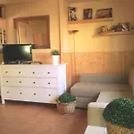 Casita En Playa Costabella, Marbella
